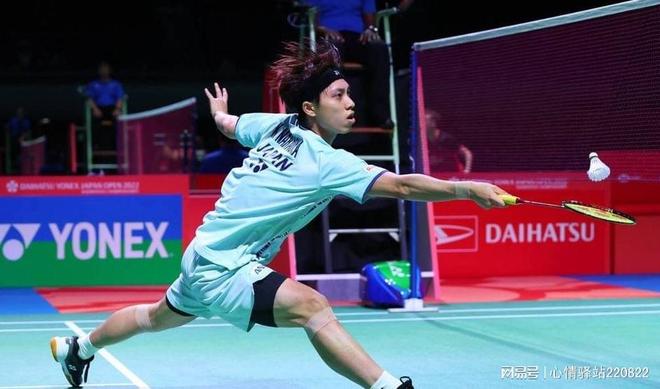 甲俱乐部间 甲俱乐部间